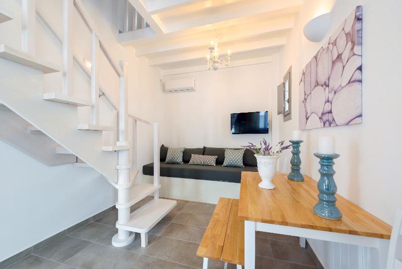 White Harmony Suites Μεγαλοχώρι Εξωτερικό φωτογραφία